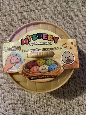 Squishy Dumpling Stress Relief Toy - Cream